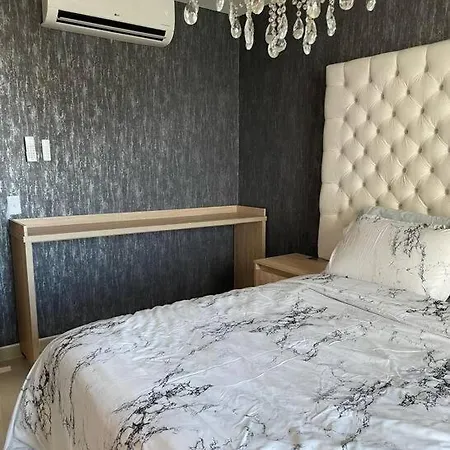 3 Bedroom/ 3 Bath Perfect For American Comfort Apartamento Cartagena
